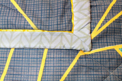 Retro Rave Zigzag AC Quilt