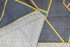 Retro Rave Zigzag AC Quilt