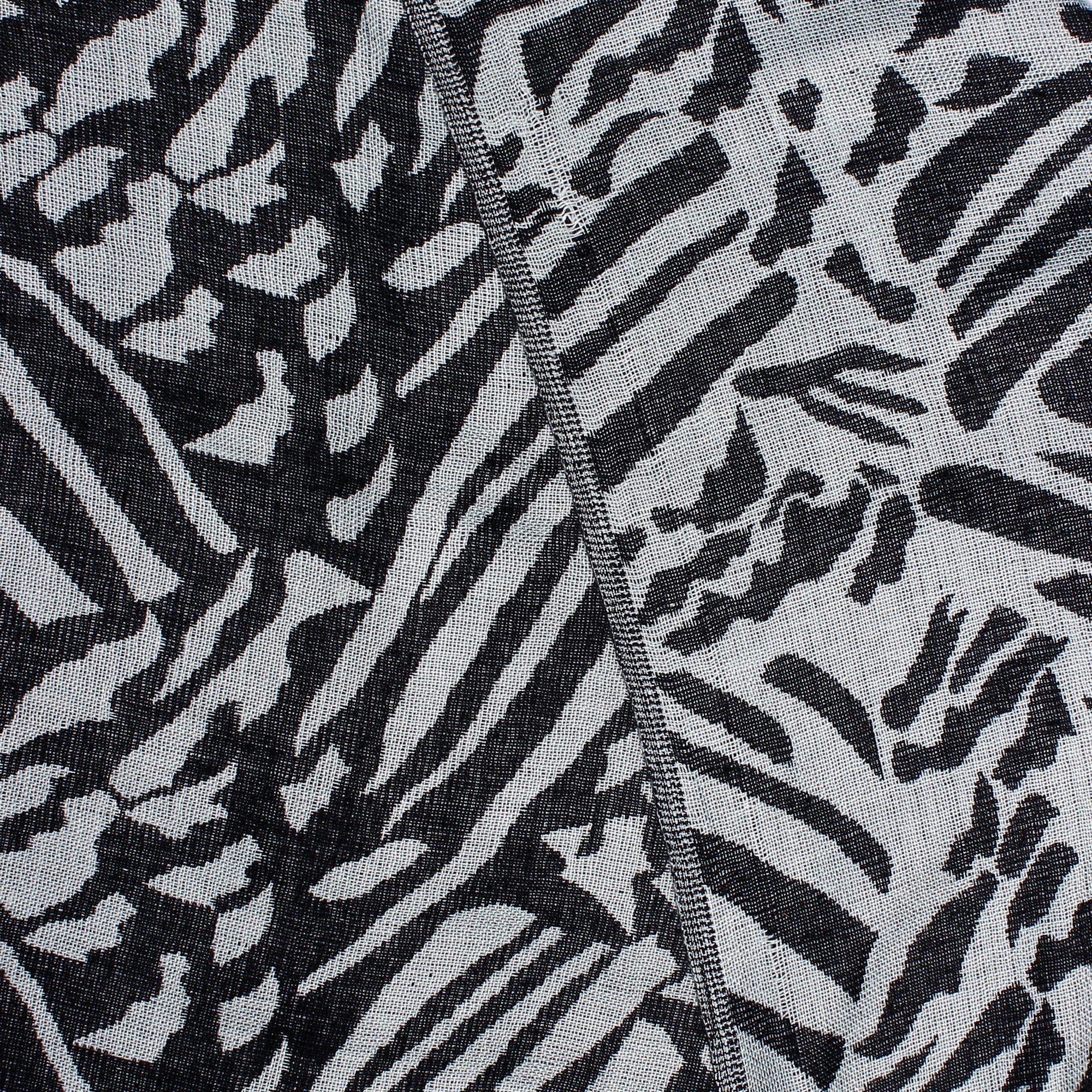 Wild Safari Jacquard Scarf