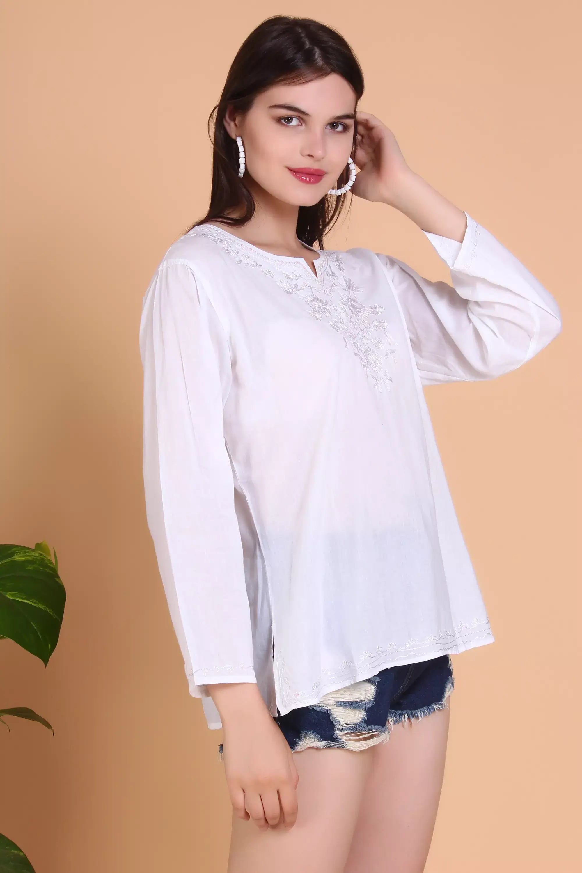 Splendid embroidered top